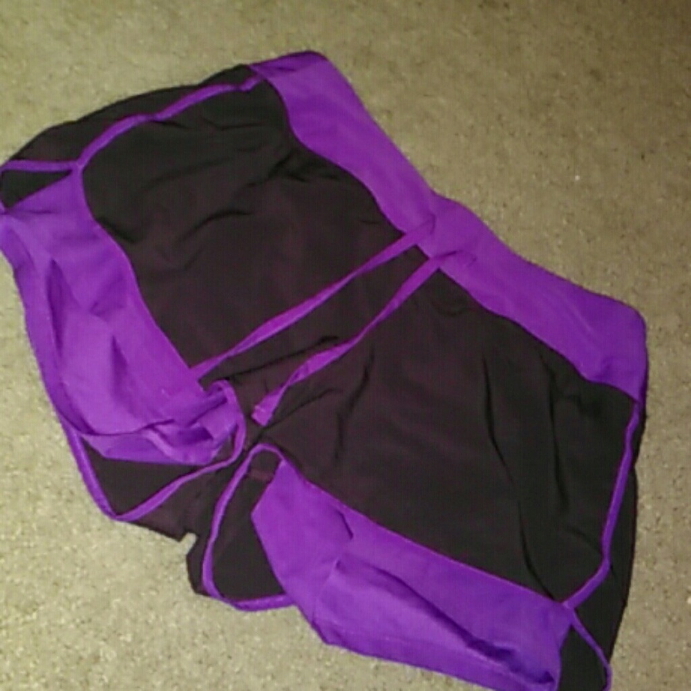 Gym exercise shorts